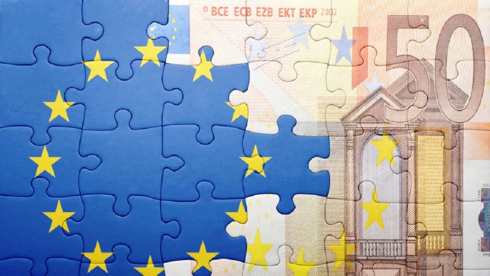 Eurowaluta doprowadzi do rozpadu całej unii, dlatego nie warto iść w tym kierunku Eurowaluta doprowadzi do rozpadu całej unii, dlatego nie warto iść w tym kierunku