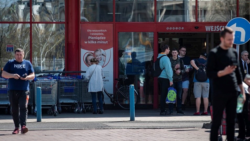 Media społecznościowe wywrócą tradycyjny handel? Zmiany na rynku są nieuniknione Media społecznościowe wywrócą tradycyjny handel? Zmiany na rynku są nieuniknione