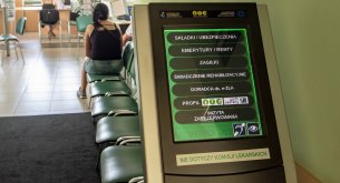 Ukraińcy spowodują kolejny wstrząs? Ekonomiści: Unijna wojna o pracowników uderzy w FUS Ukraińcy spowodują kolejny wstrząs? Ekonomiści: Unijna wojna o pracowników uderzy w FUS