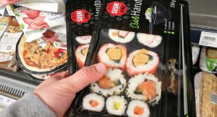 Euro i dolar przyczyną wyższych cen sushi w polskich  sklepach. Wzrost jest nawet na poziomie 50%
