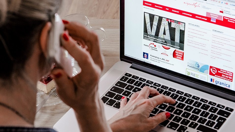 Podatki dla przedsiębiorców do pilnej poprawki. Eksperci sugerują, co należy zmienić w 2020 roku Podatki dla przedsiębiorców do pilnej poprawki. Eksperci sugerują, co należy zmienić w 2020 roku