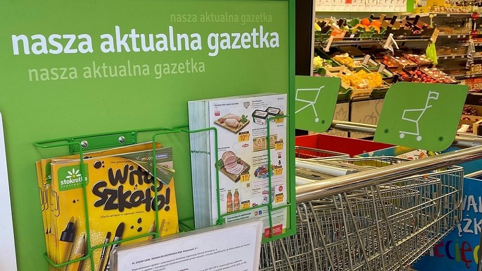 BADANIE: Kończy się era gazetek na wycieraczkach czy w skrzynkach. Polacy wolą je brać prosto ze sklepów BADANIE: Kończy się era gazetek na wycieraczkach czy w skrzynkach. Polacy wolą je brać prosto ze sklepów