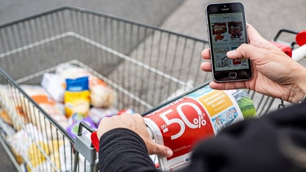 Dyskonty z ogromną przewagą w Internecie. Ich promocje przyciągają najwięcej Polaków Dyskonty z ogromną przewagą w Internecie. Ich promocje przyciągają najwięcej Polaków