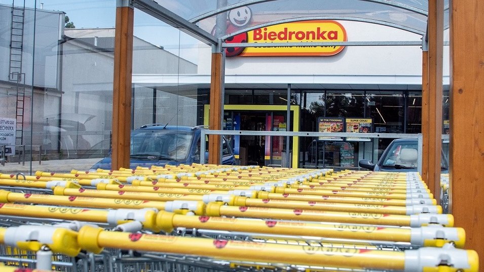 BADANIE RYNKU: Spada lojalność Polaków w stosunku do dyskontów spożywczych BADANIE RYNKU: Spada lojalność Polaków w stosunku do dyskontów spożywczych